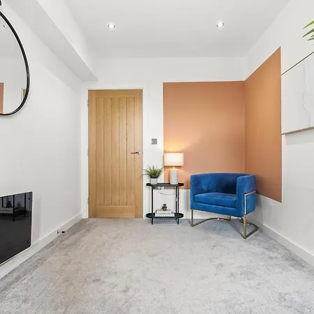 Apartment Golden Quarter Penthouse - 3 Beds - Contractors *